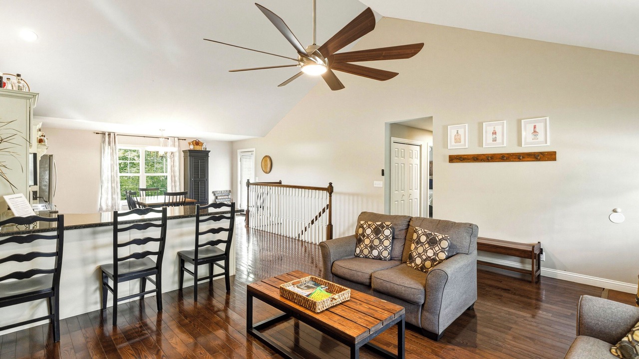Photo of Livingroom in Taylorsville