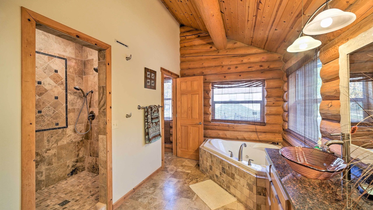 Photo of Bathroom in Shell Knob