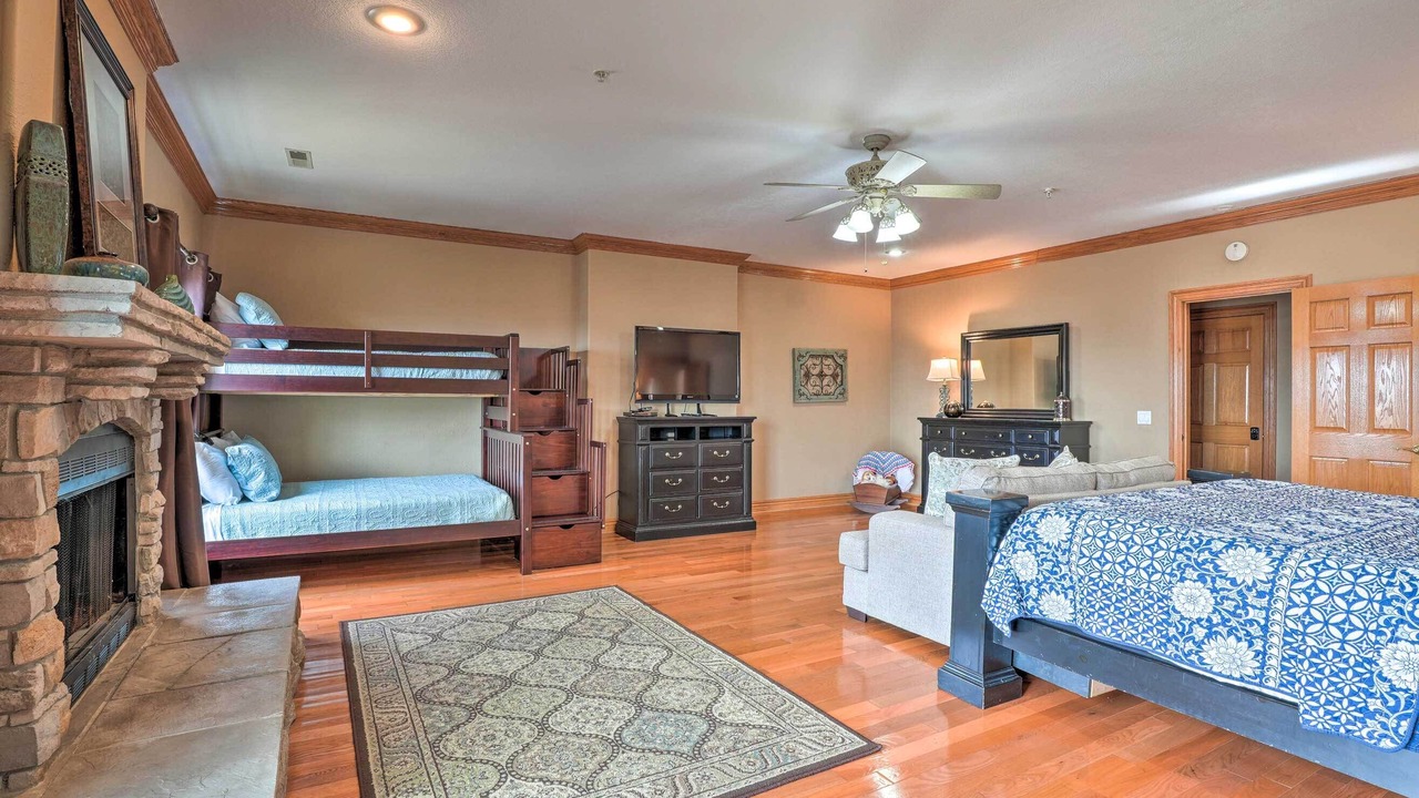 Photo of Bedroom in Table Rock