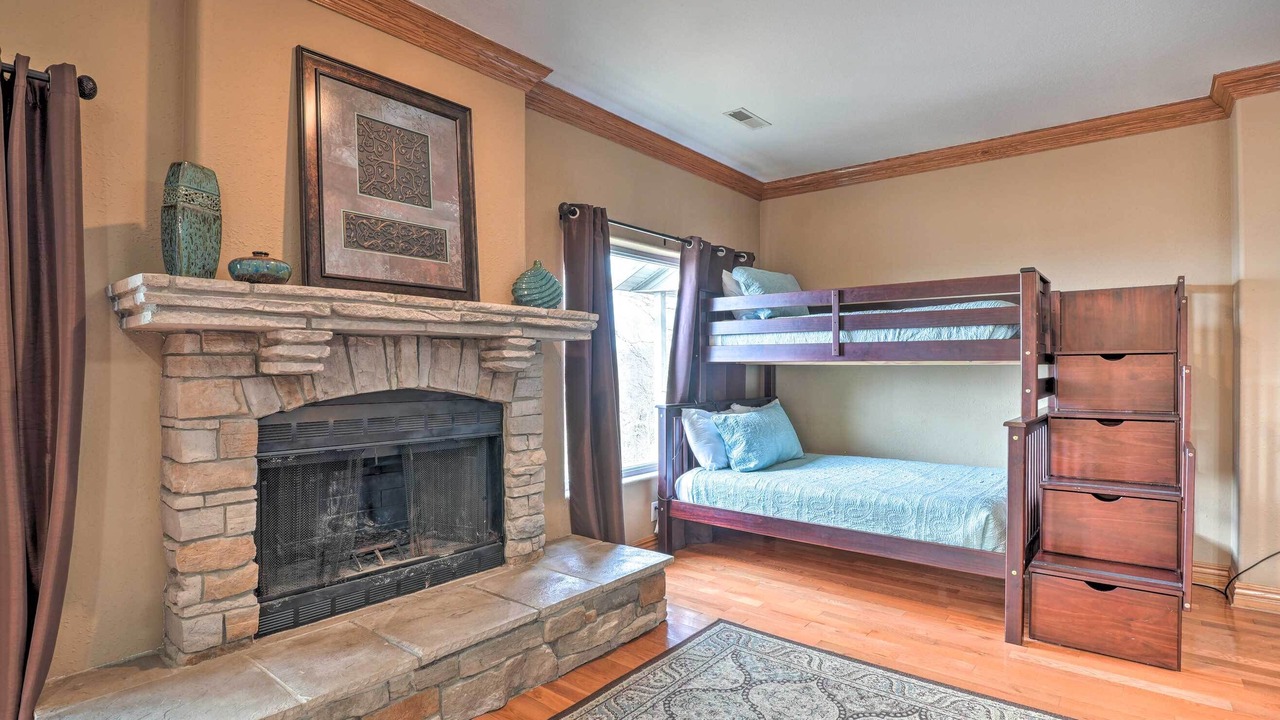 Photo of Bedroom in Table Rock
