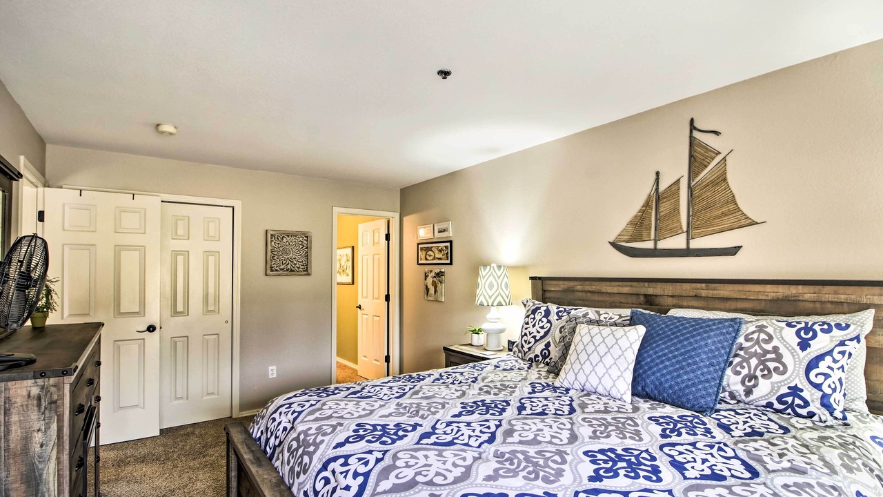 Photo of Bedroom in Table Rock