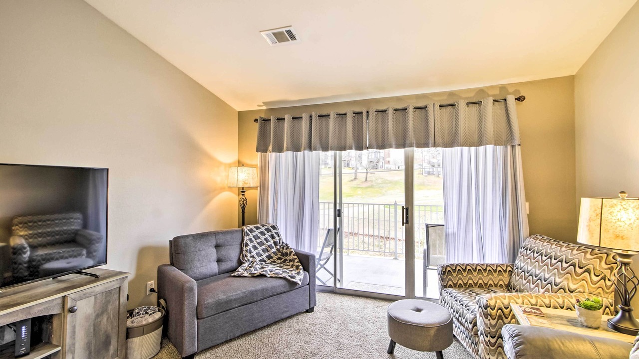 Photo of Livingroom in Table Rock