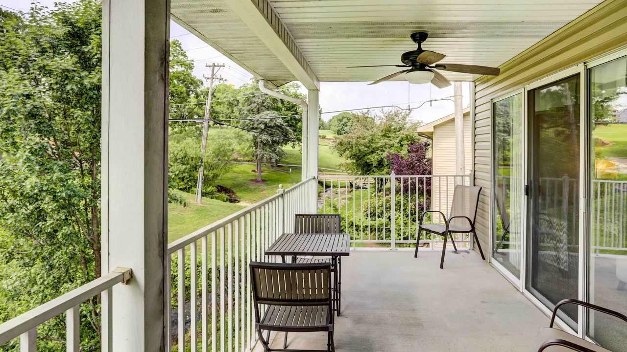 Photo of Patio Balcony in Table Rock