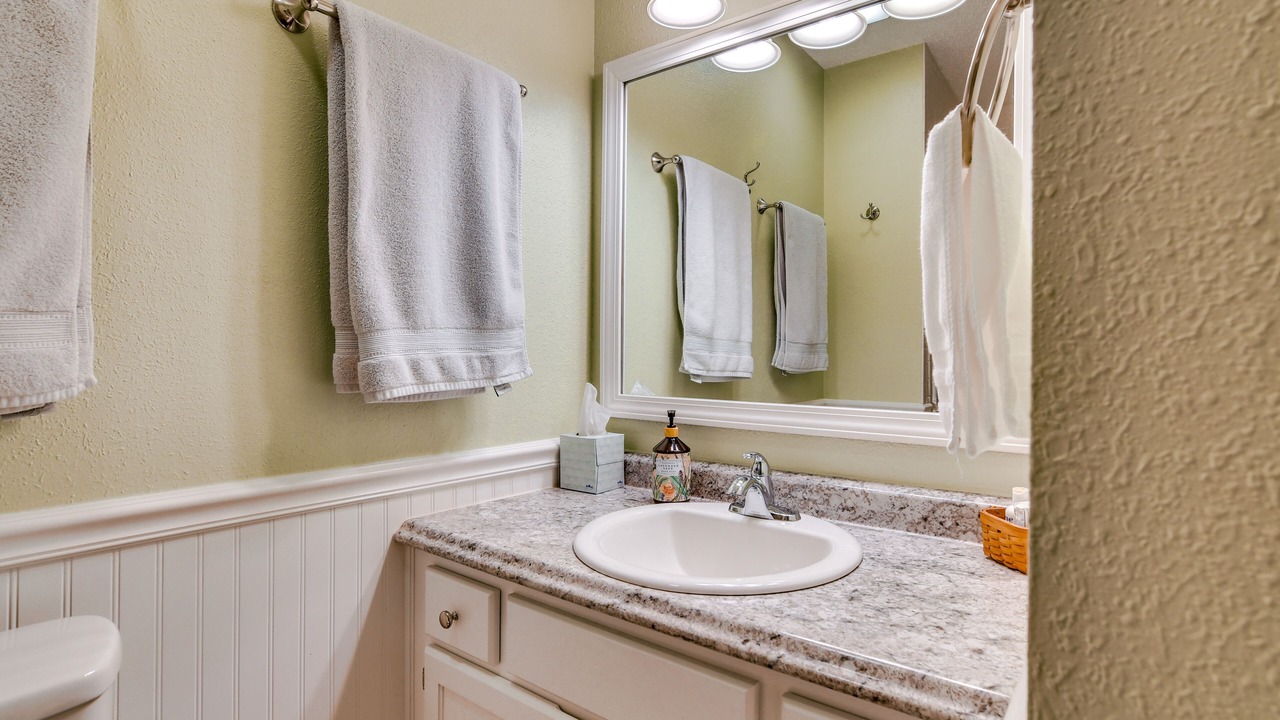 Photo of Bathroom in Notch Estates