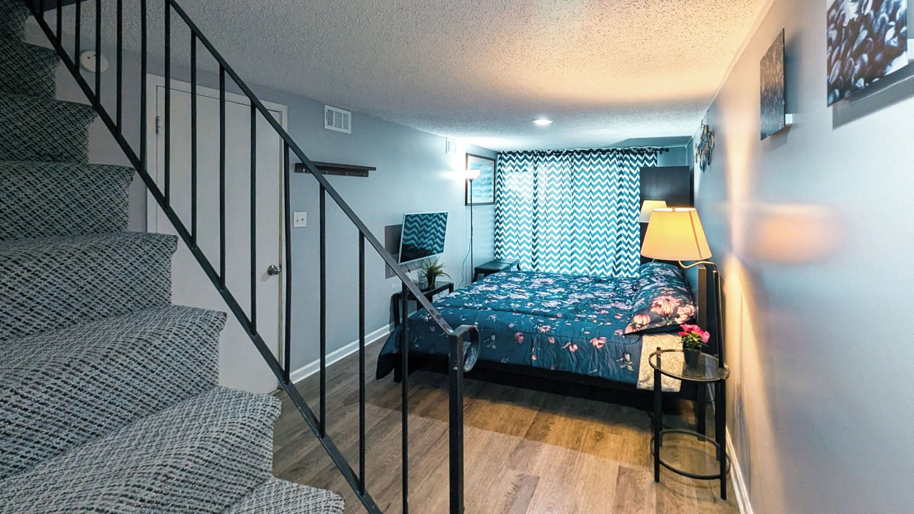 Photo of Bedroom in Overland Park