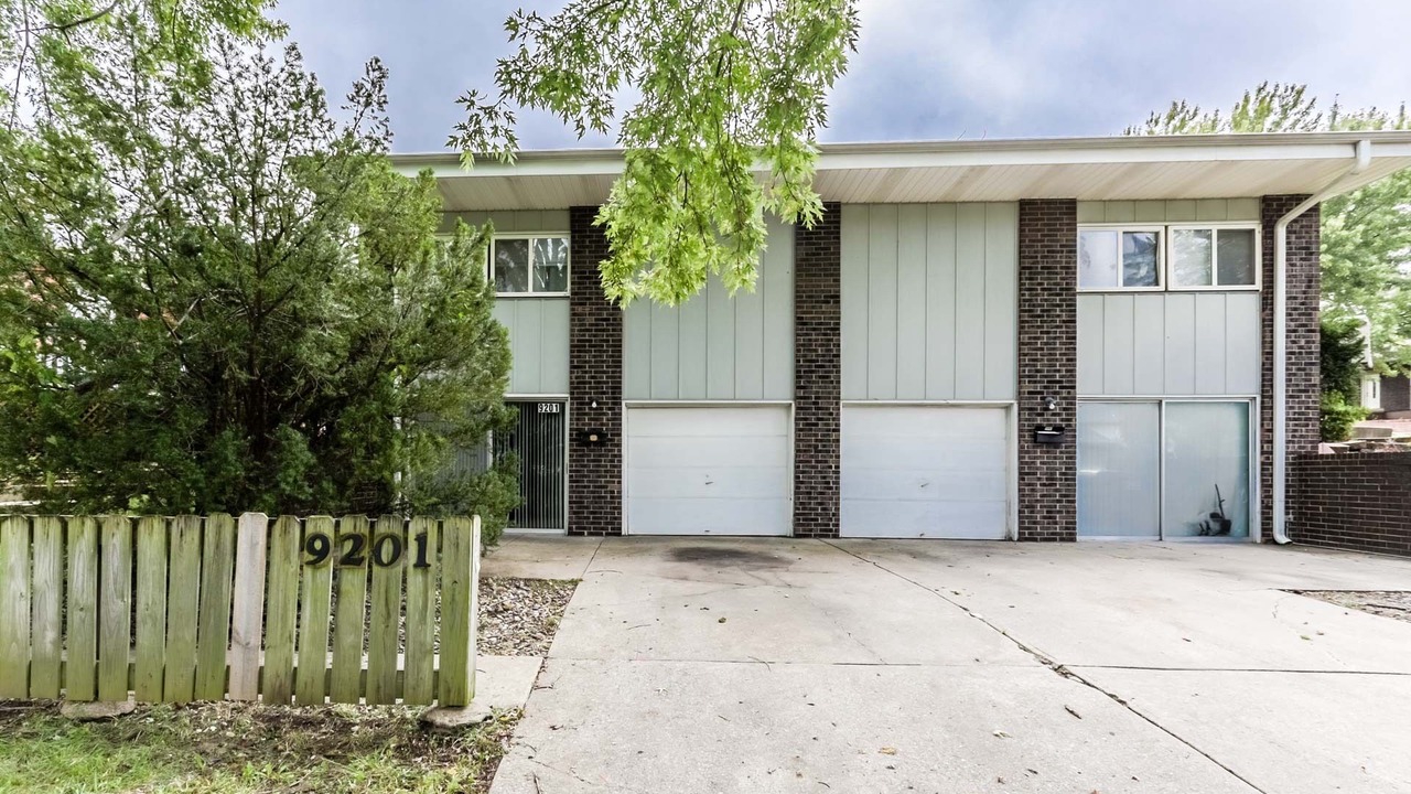 Photo of Outdoor in Overland Park
