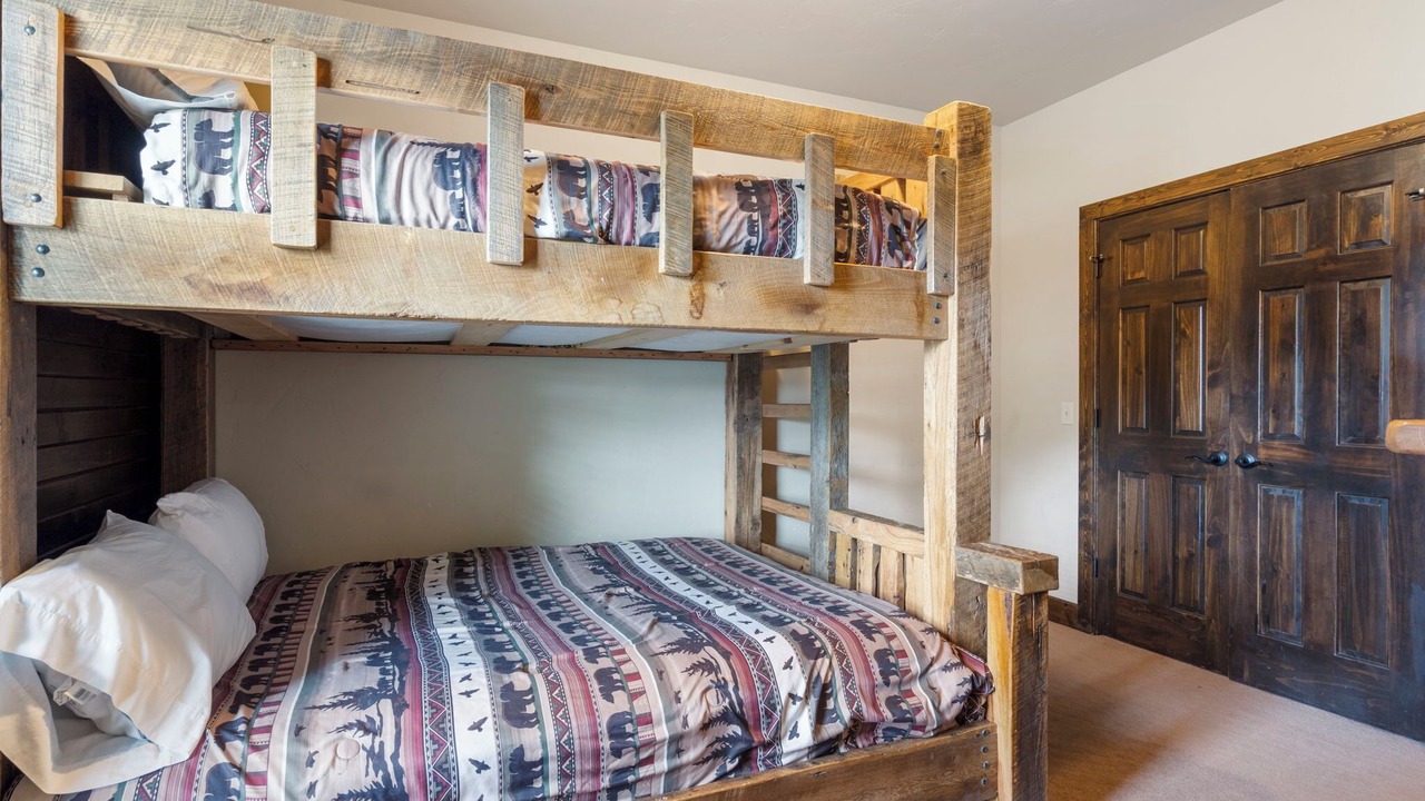 Photo of Bedroom in Lampe