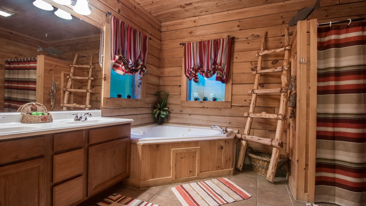 Photo of Others in Branson Cedars