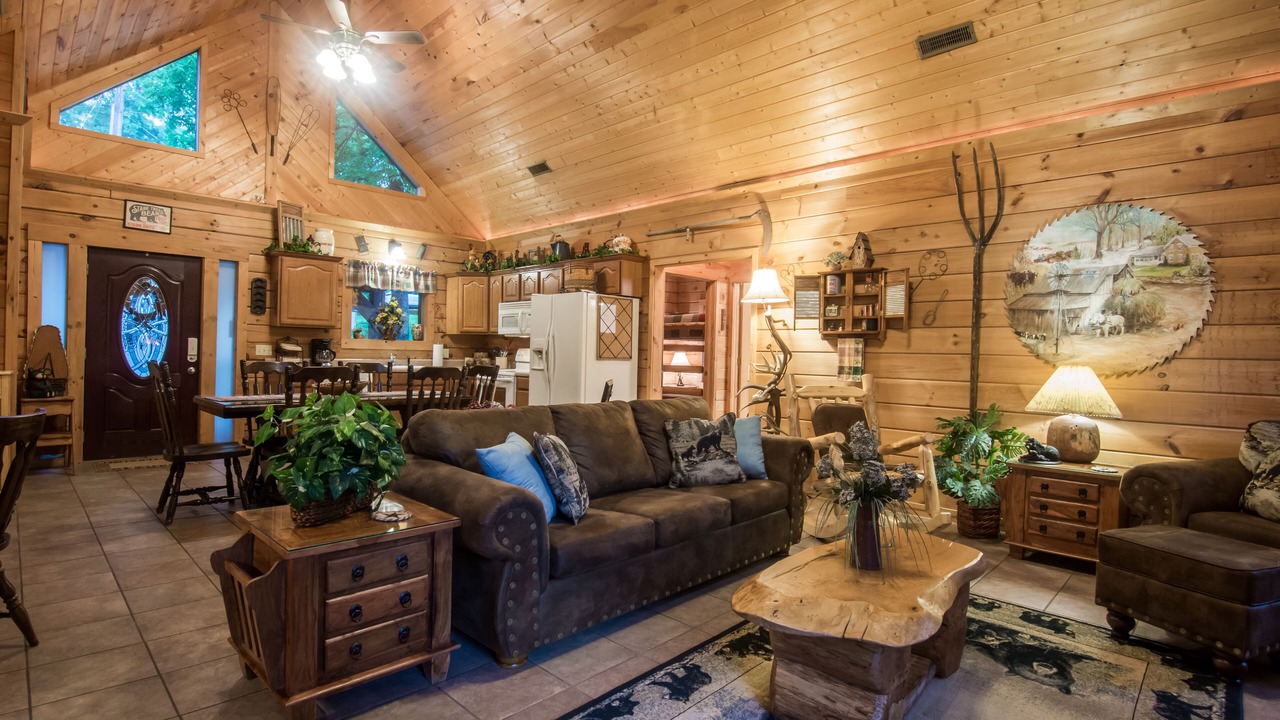 Photo of Livingroom in Branson Cedars