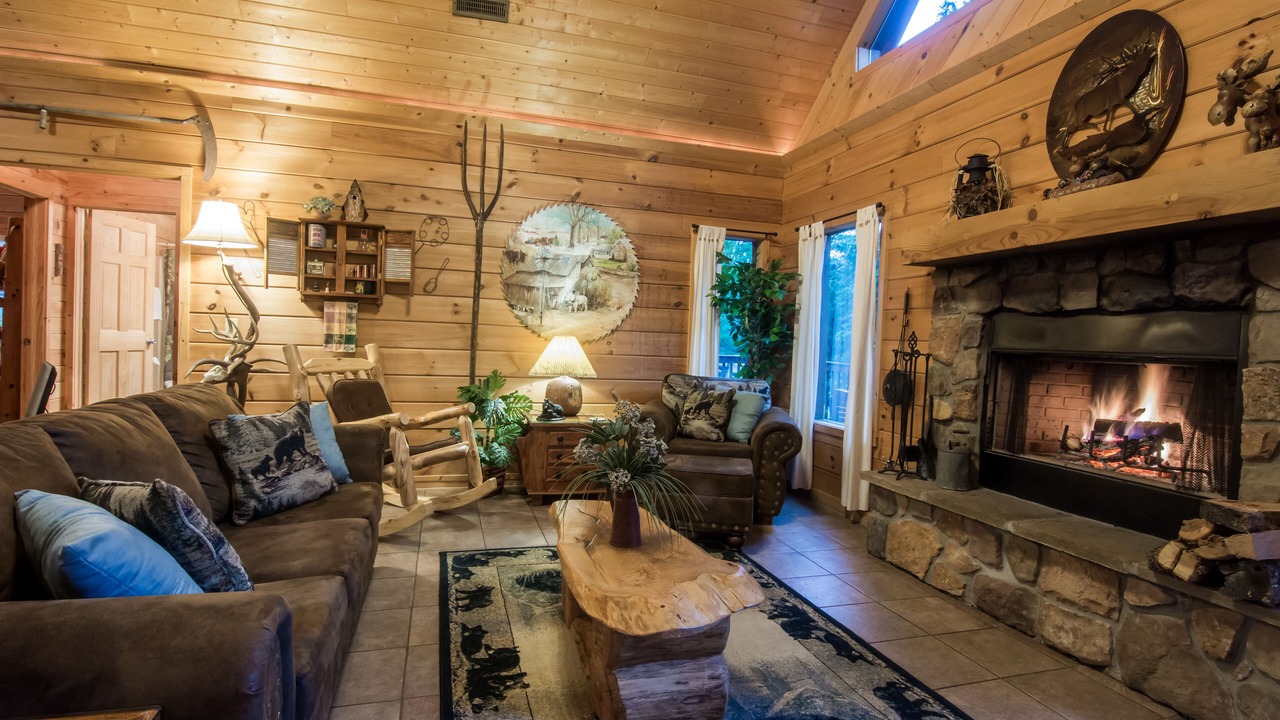Photo of Livingroom in Branson Cedars