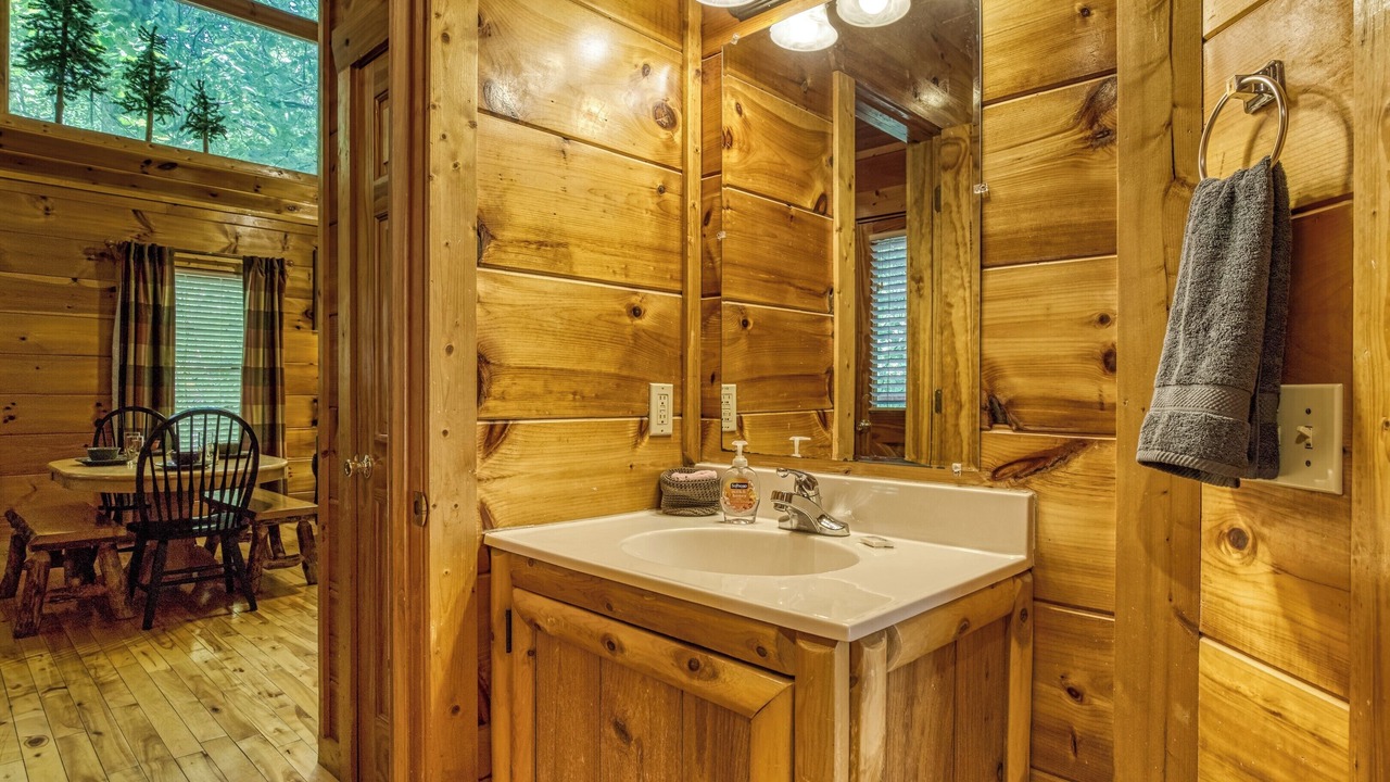 Photo of Bathroom in Sevierville
