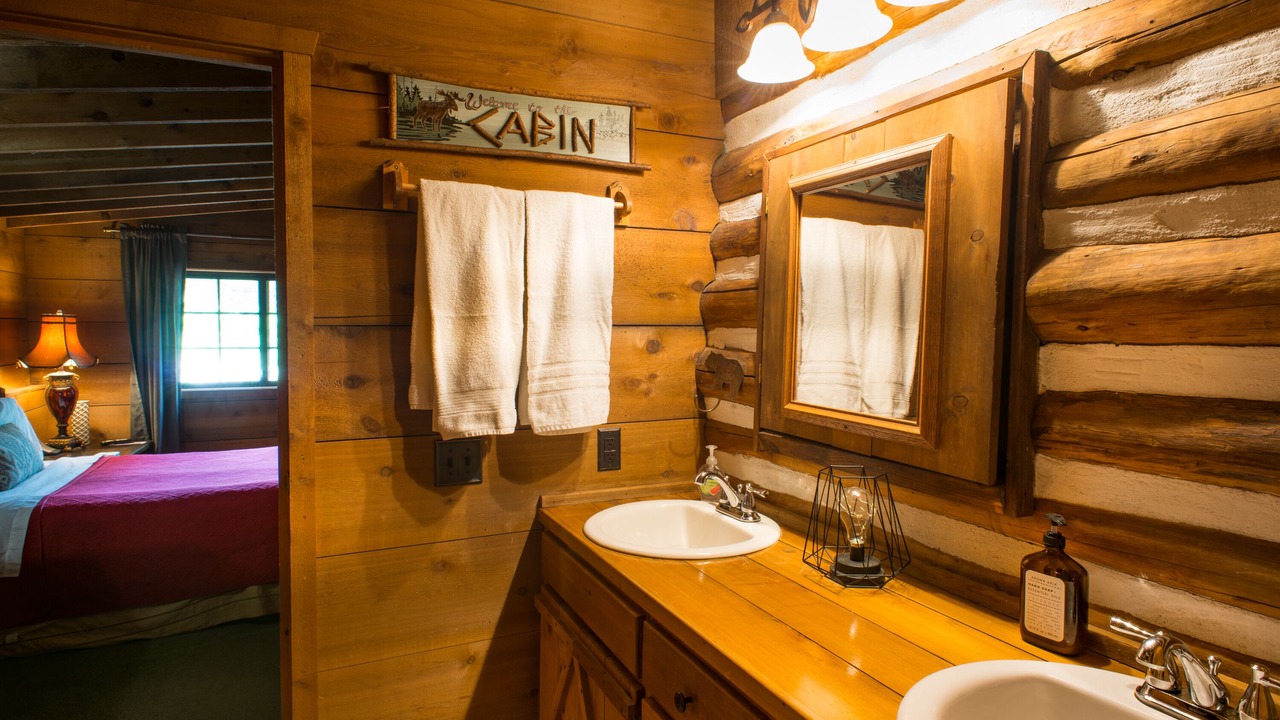 Photo of Bathroom in Branson