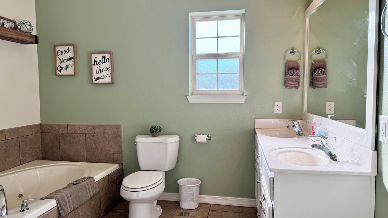 Photo of Bathroom in Hollister