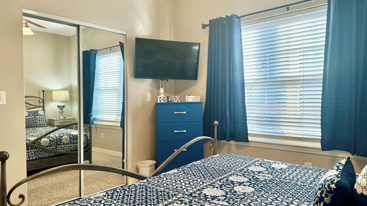 Photo of Bedroom in Hollister