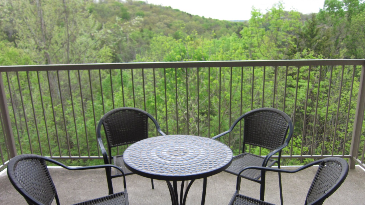 Photo of Patio Balcony in Kimberling City
