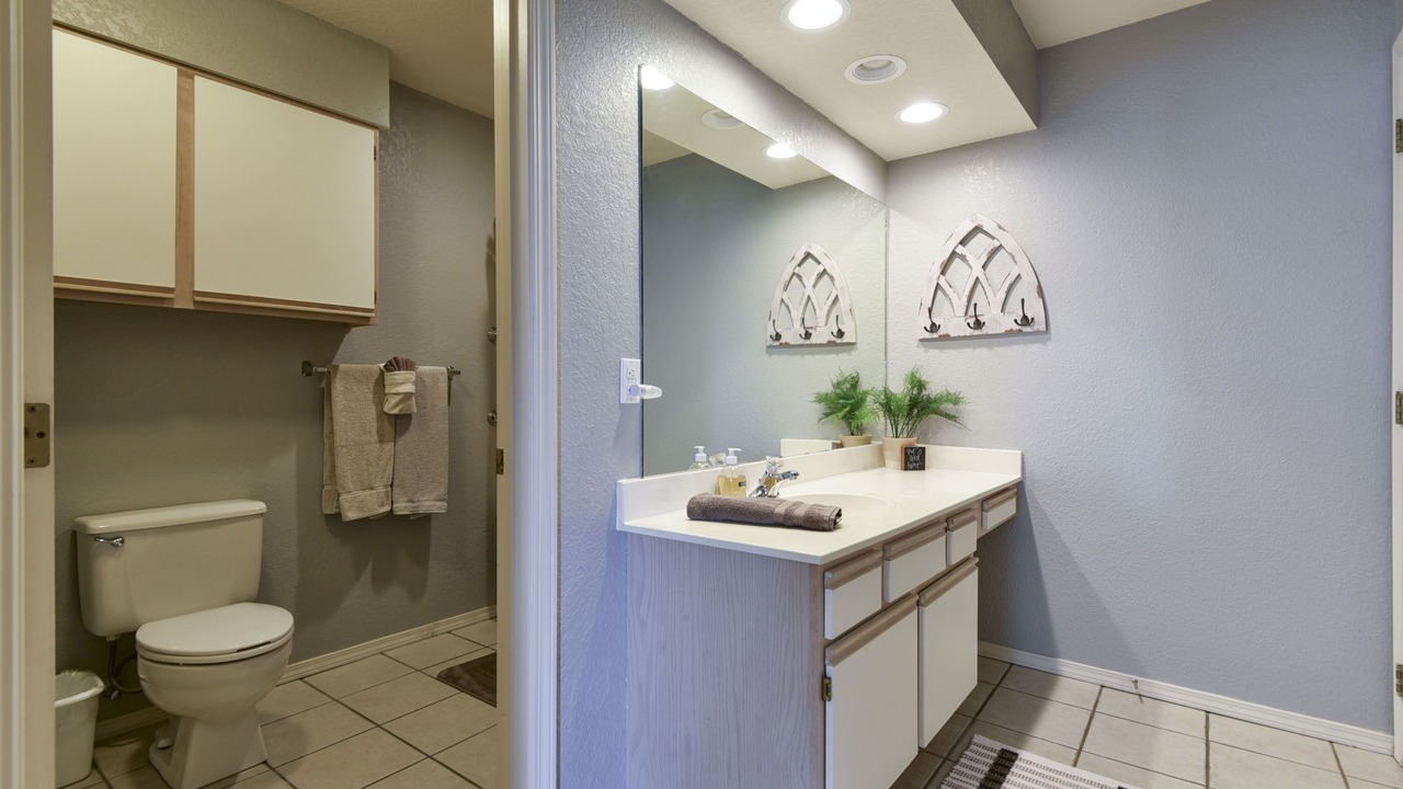 Photo of Bathroom in Branson