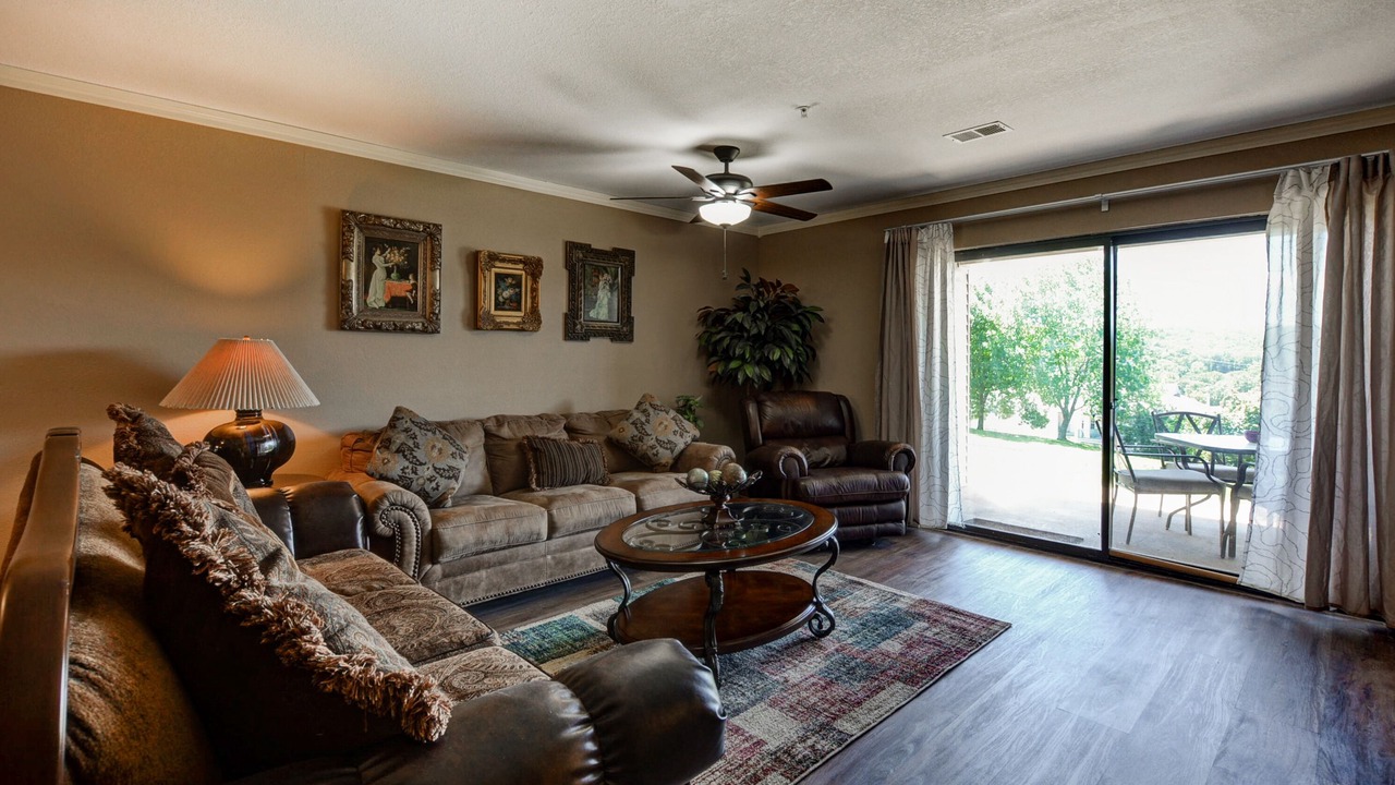 Photo of Bedroom in Branson