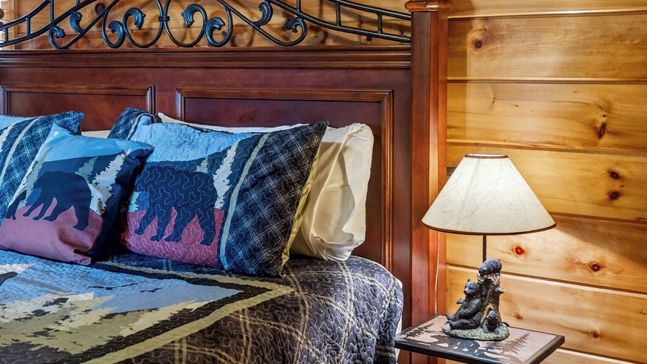 Photo of Bedroom in Pigeon Forge