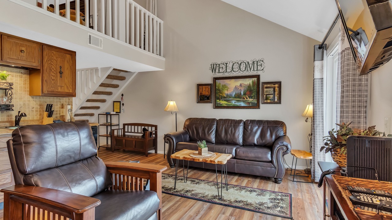 Photo of Livingroom in Table Rock