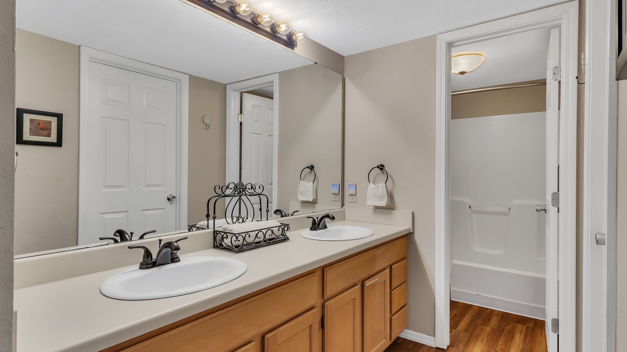 Photo of Bathroom in Table Rock