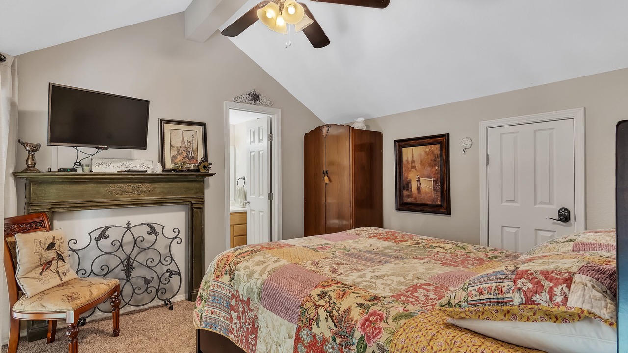 Photo of Bedroom in Table Rock