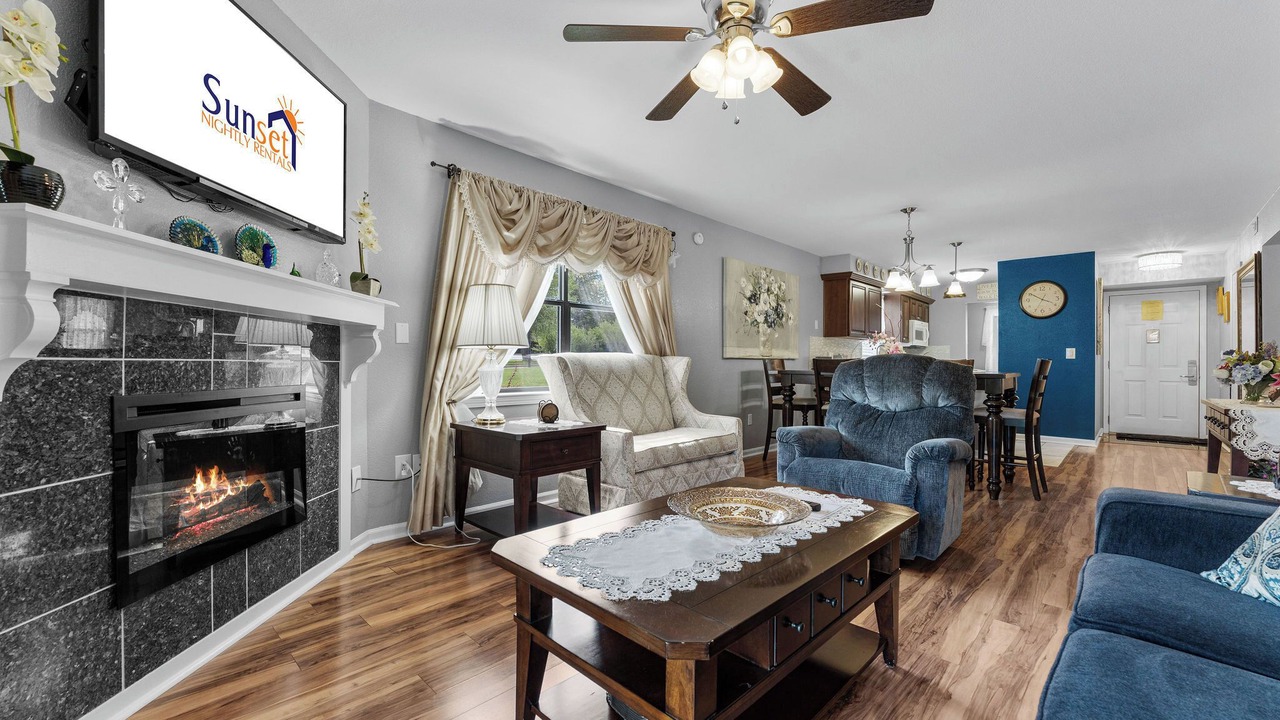 Photo of Livingroom in Table Rock