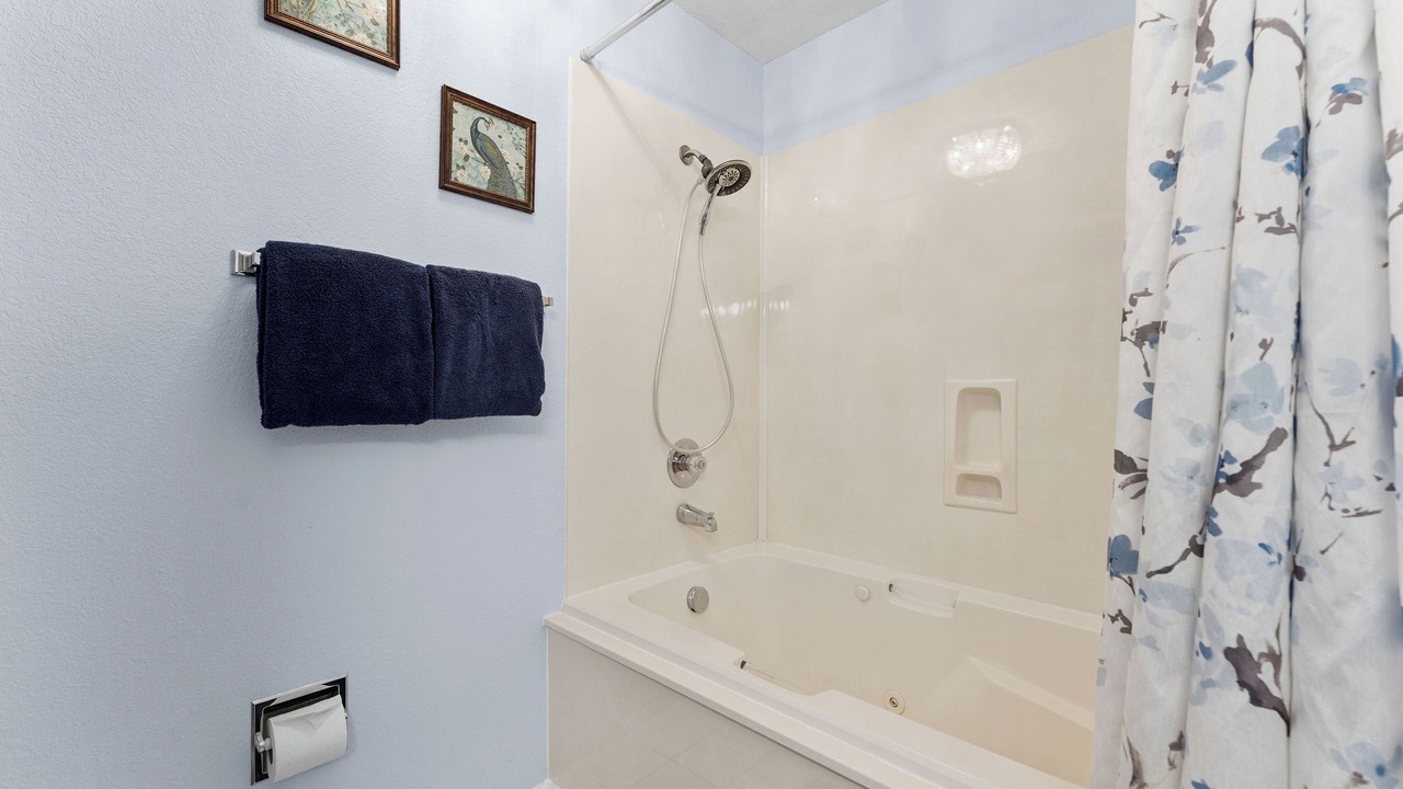 Photo of Bathroom in Table Rock