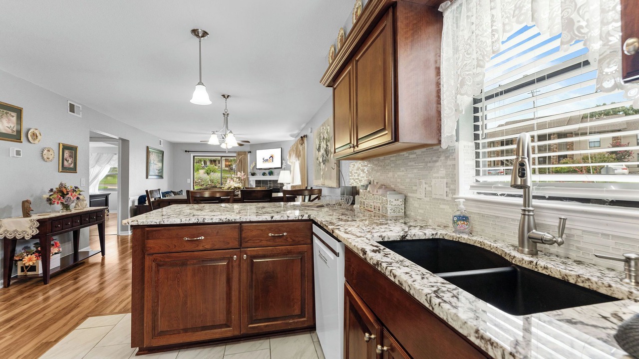 Photo of Kitchen in Table Rock