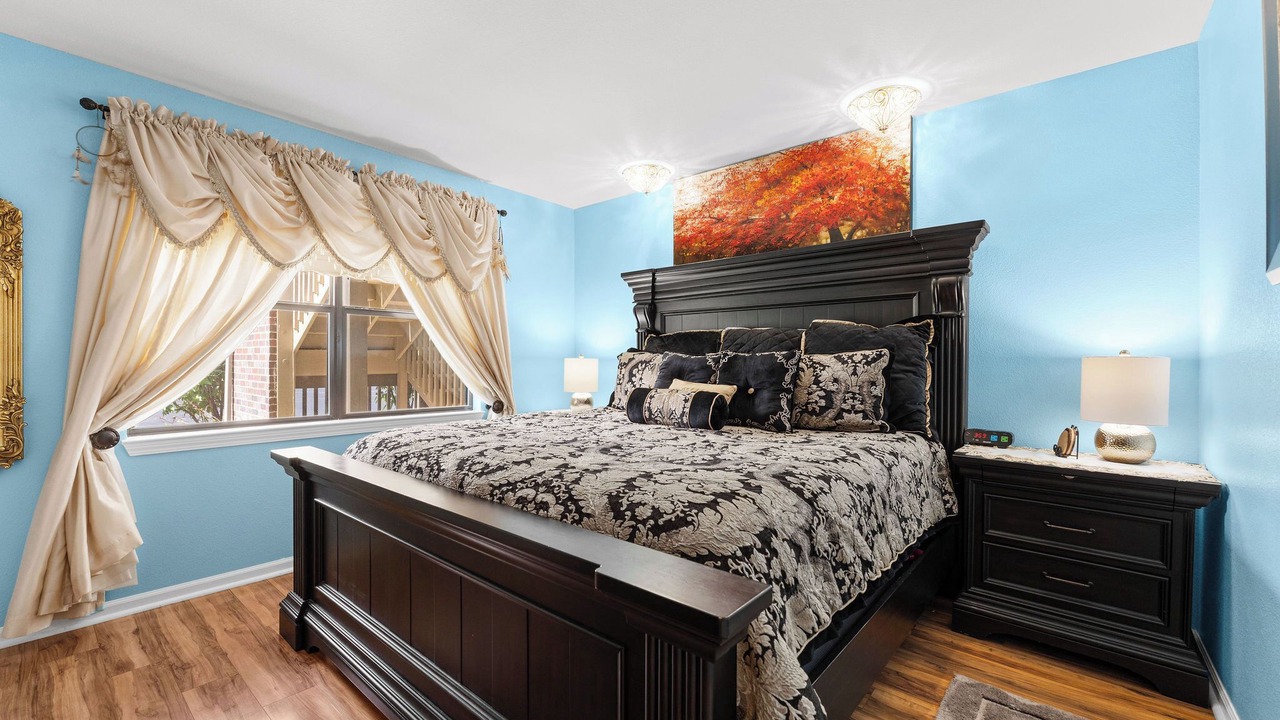 Photo of Bedroom in Table Rock