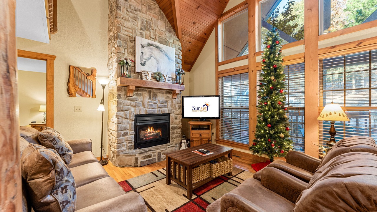 Photo of Livingroom in Branson West