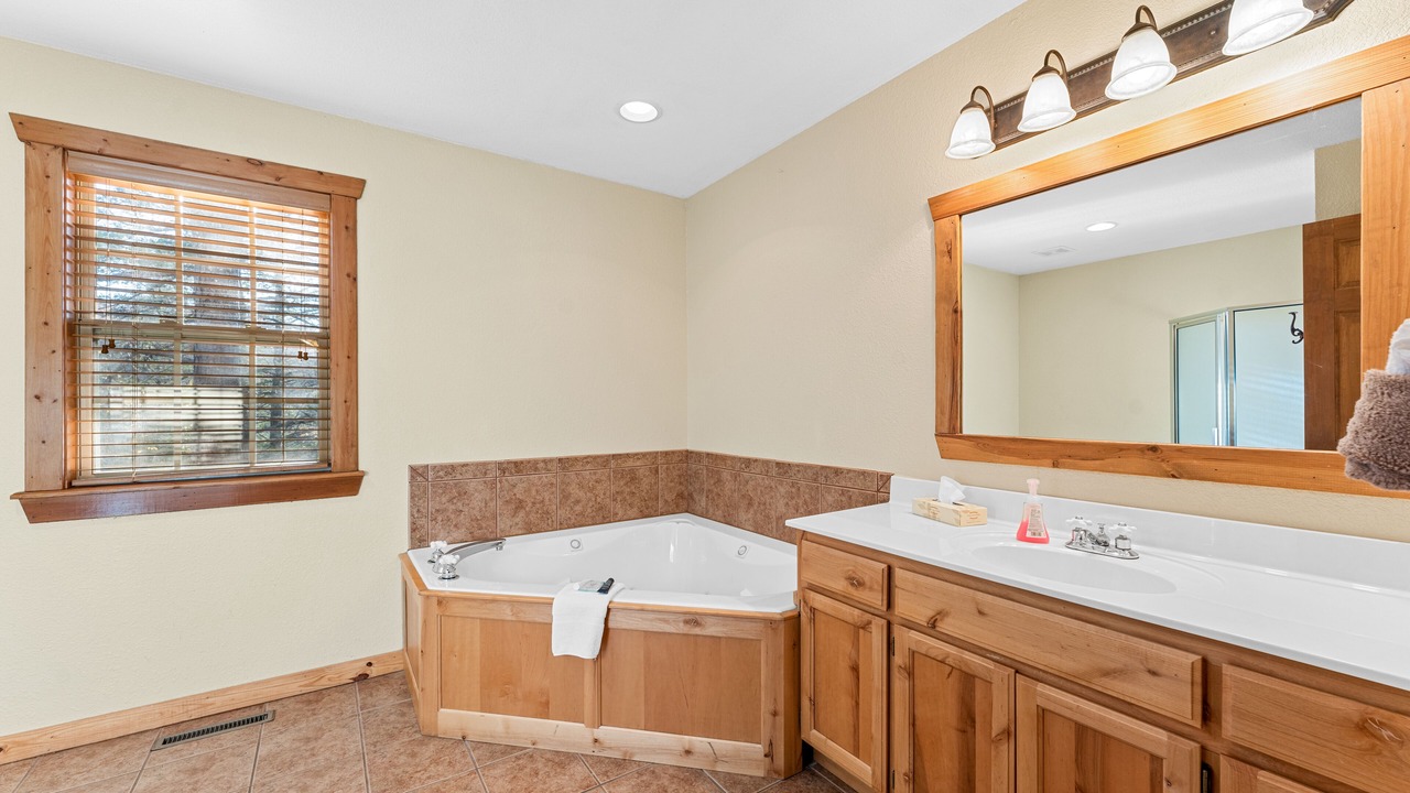 Photo of Bathroom in Branson West