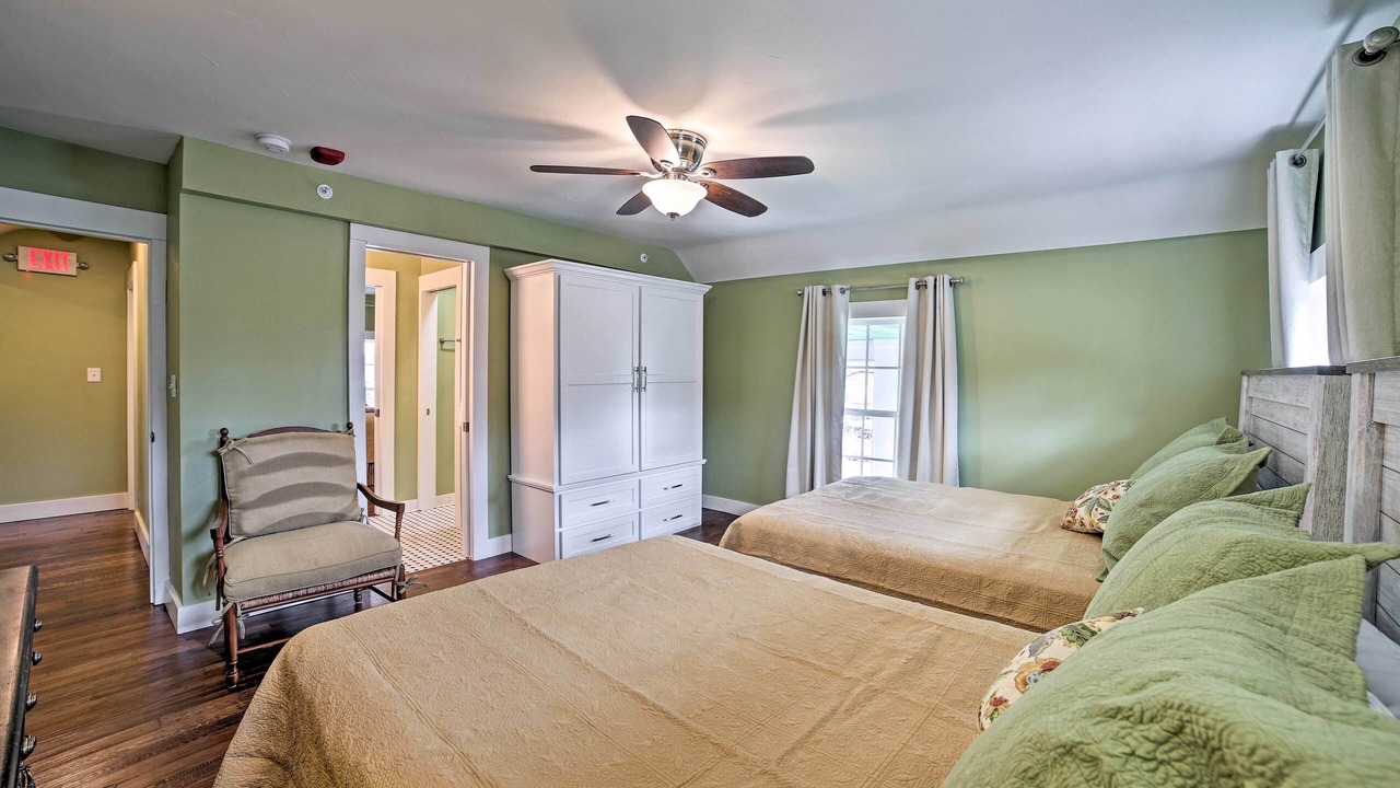 Photo of Bedroom in Downtown Branson