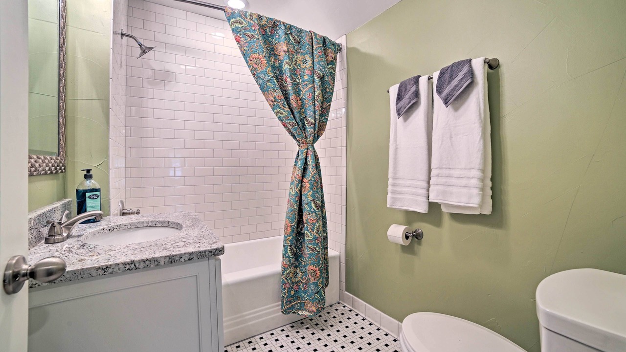 Photo of Bathroom in Downtown Branson