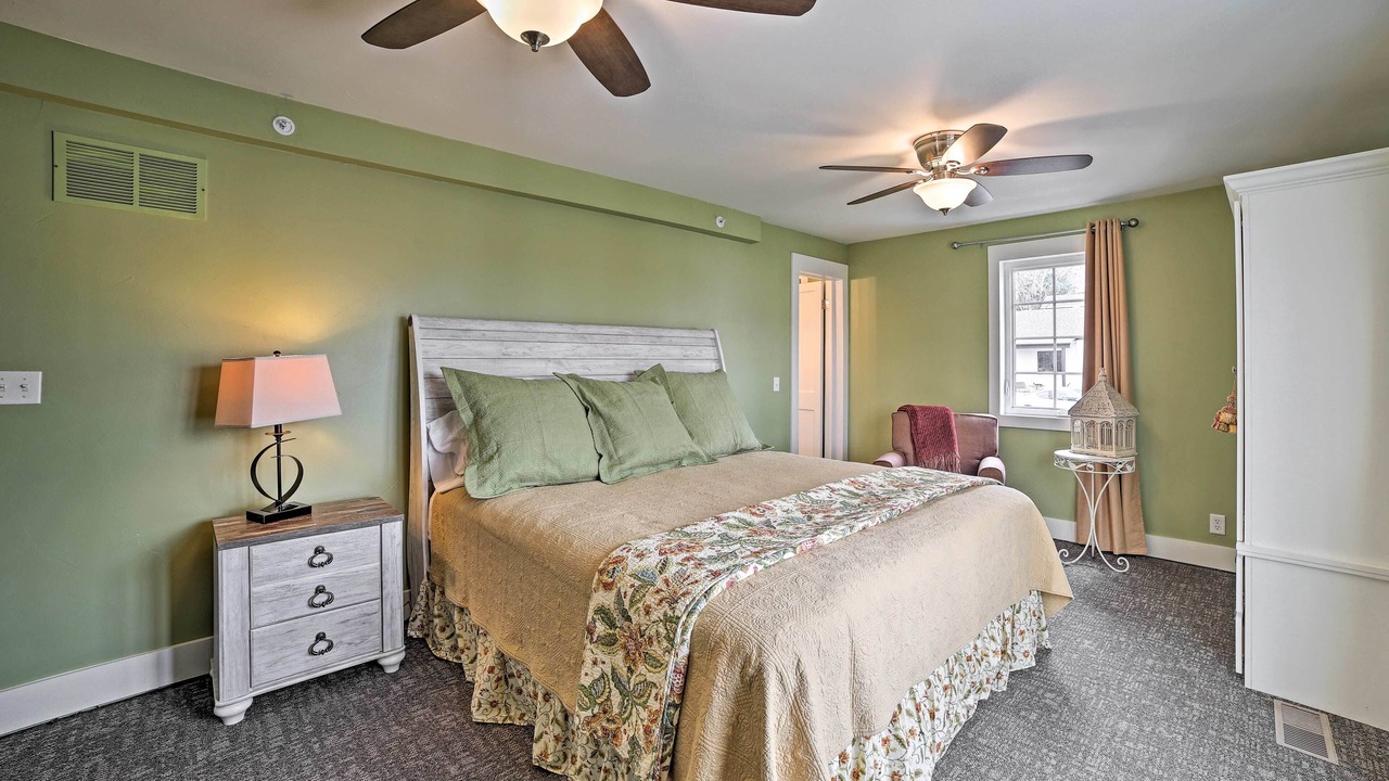 Photo of Bedroom in Downtown Branson