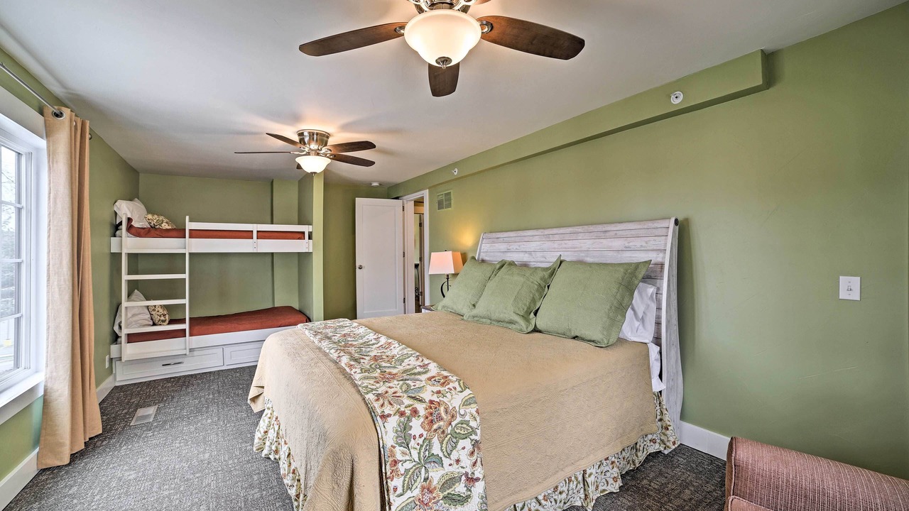 Photo of Bedroom in Downtown Branson