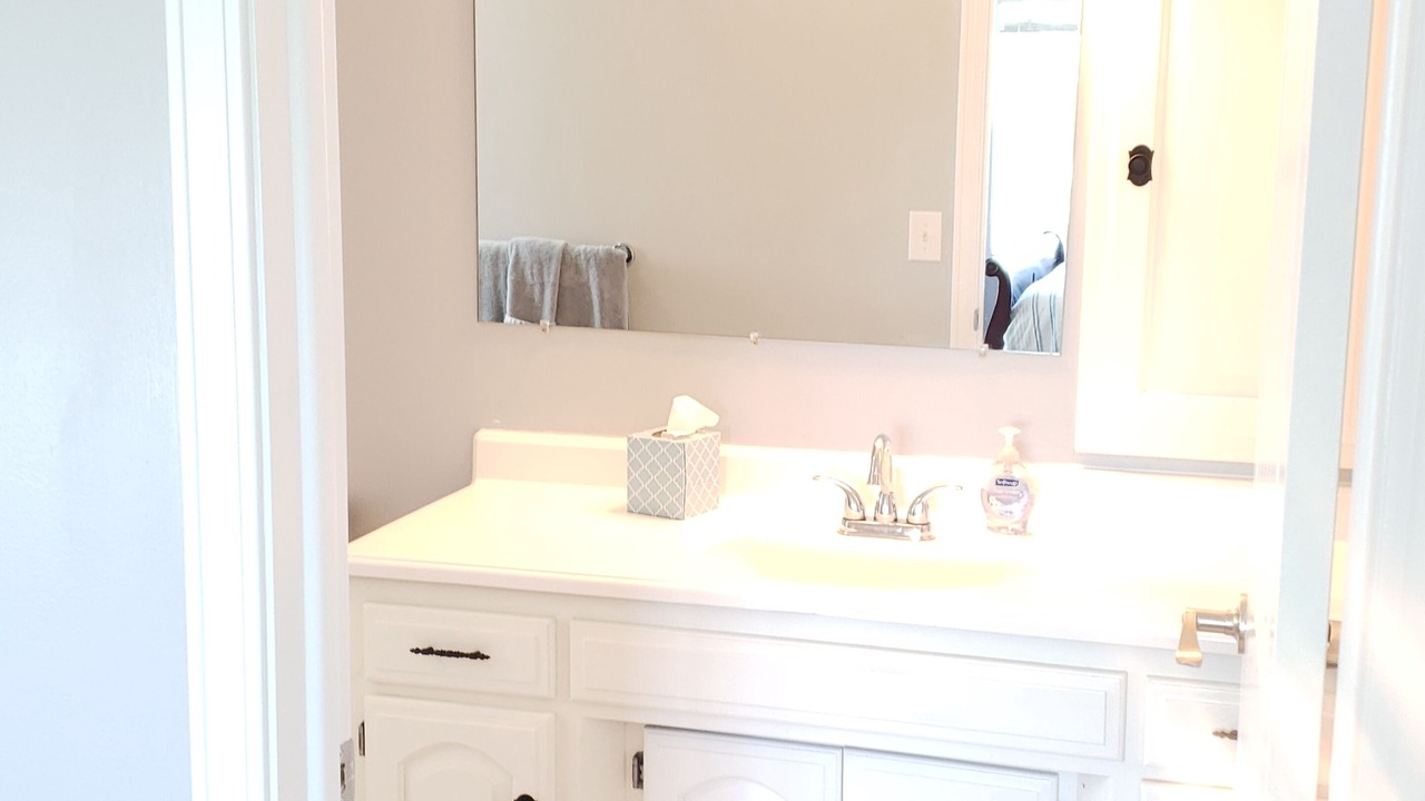 Photo of Bathroom in Shell Knob