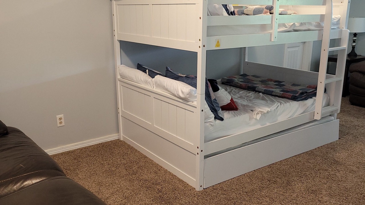 Photo of Bedroom in Shell Knob