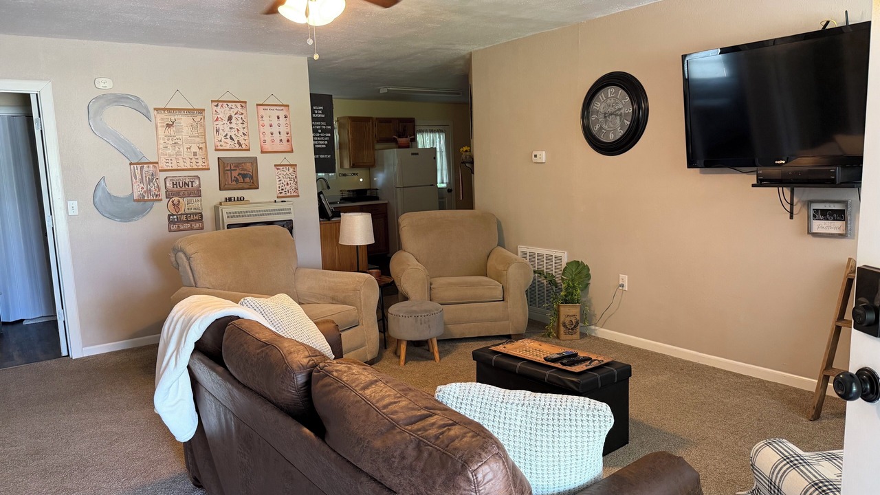Photo of Livingroom in Parsons