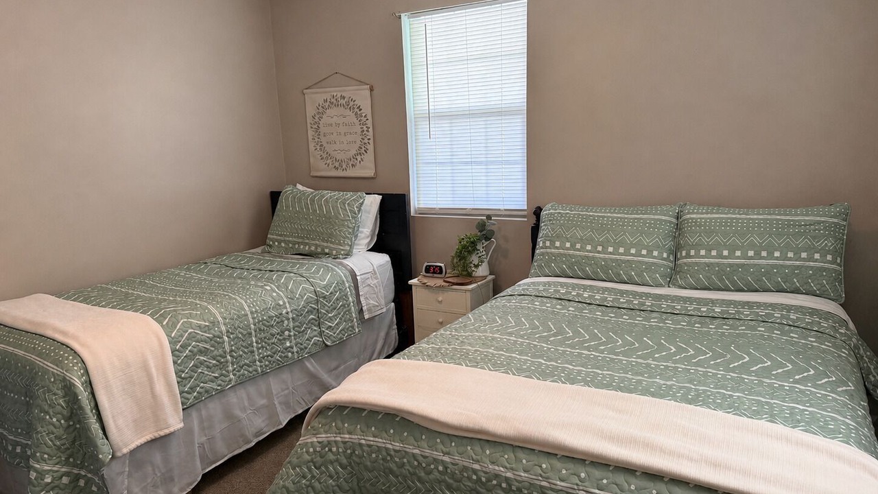 Photo of Bedroom in Parsons