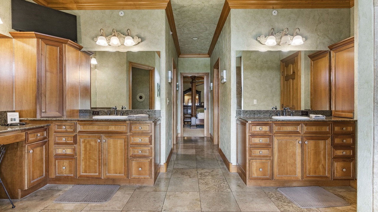 Photo of Bathroom in Branson