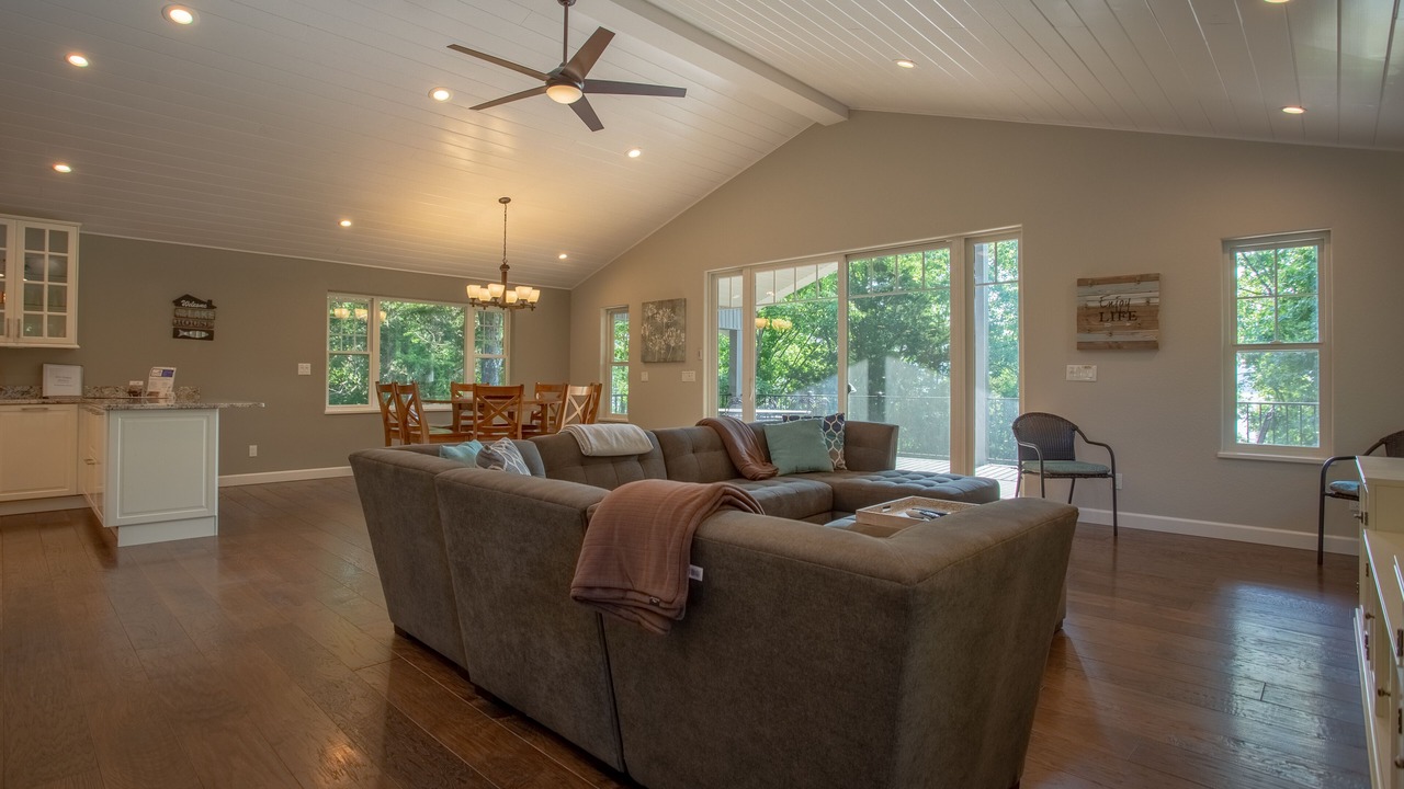 Photo of Livingroom in Ridgedale