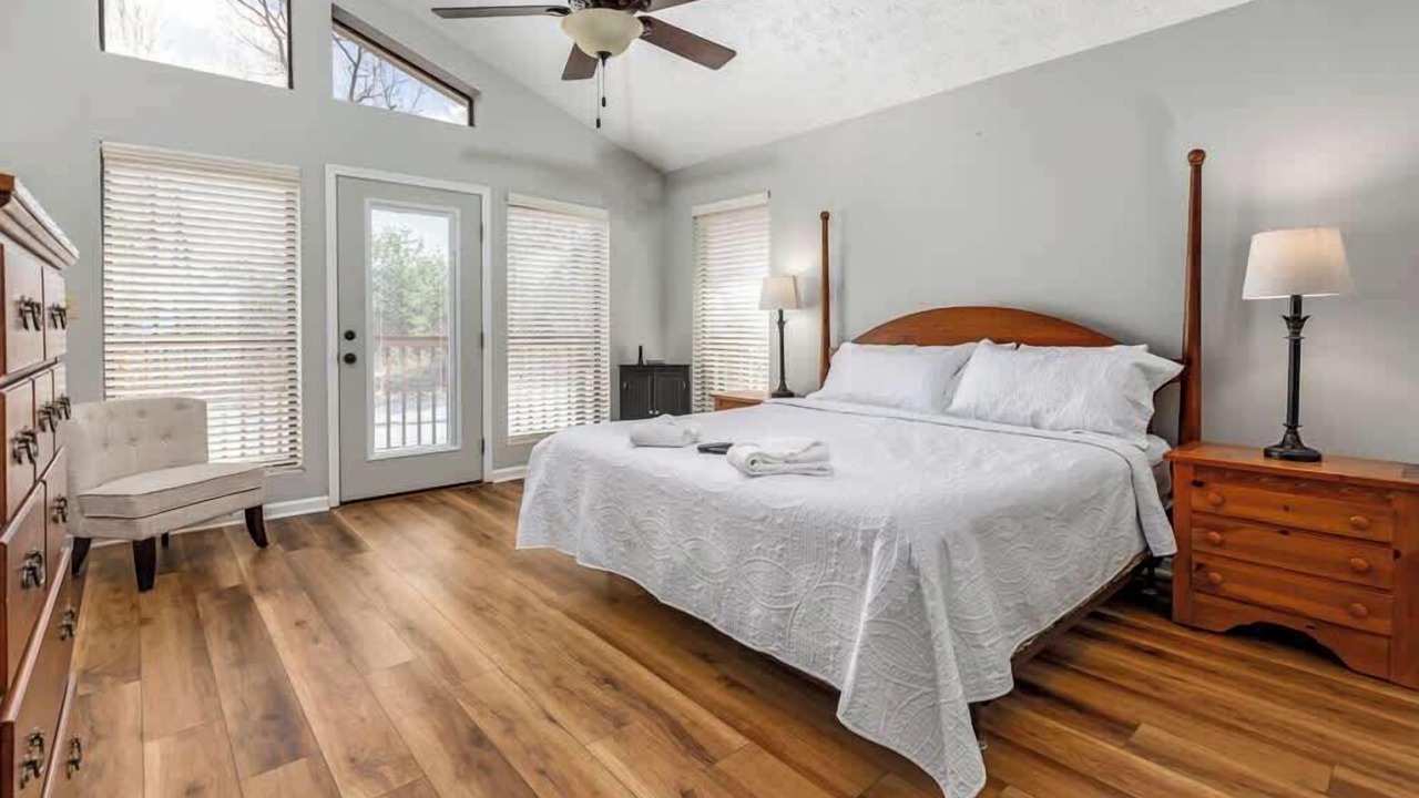 Photo of Bedroom in Chalet Village