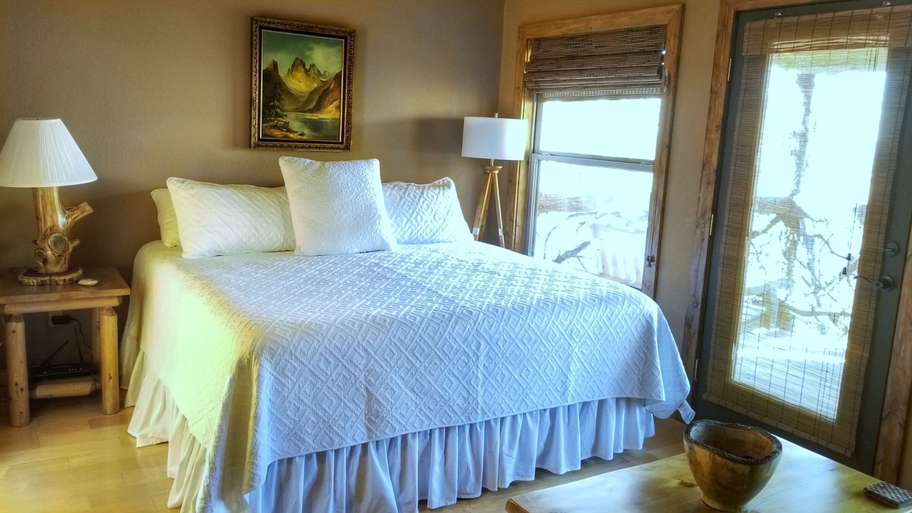 Photo of Bedroom in Mountain View