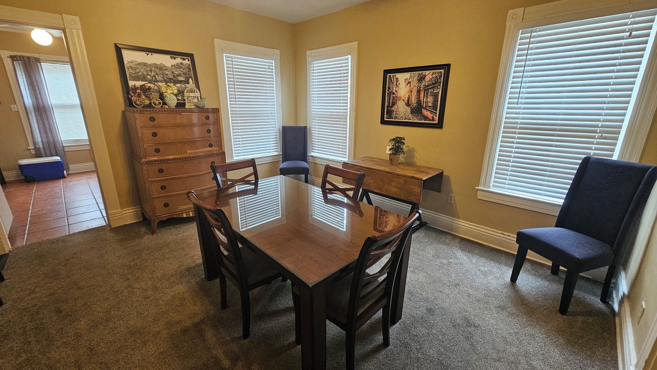 Photo of Livingroom in Crescent Hill