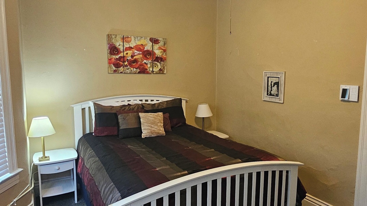 Photo of Bedroom in Crescent Hill