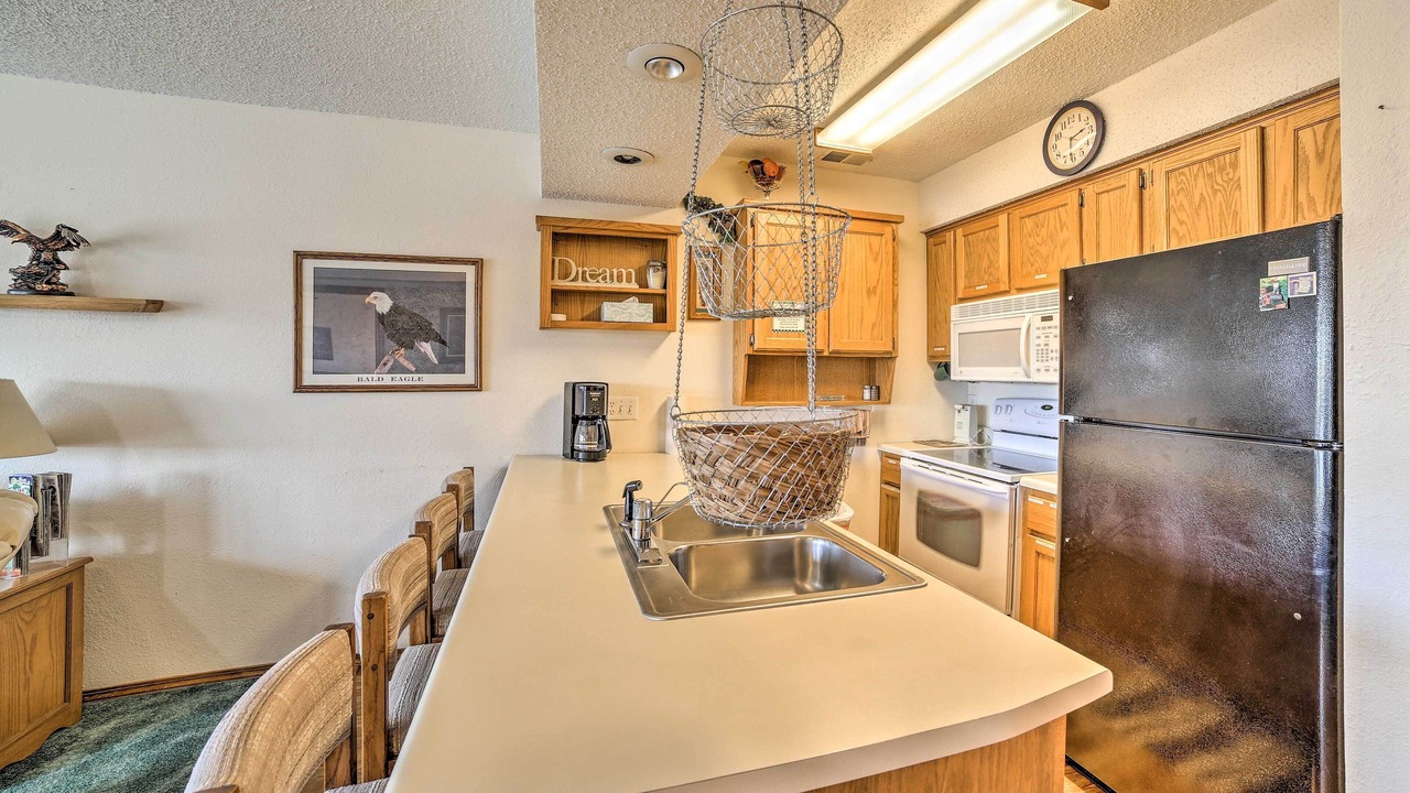 Photo of Others in Notch Estates