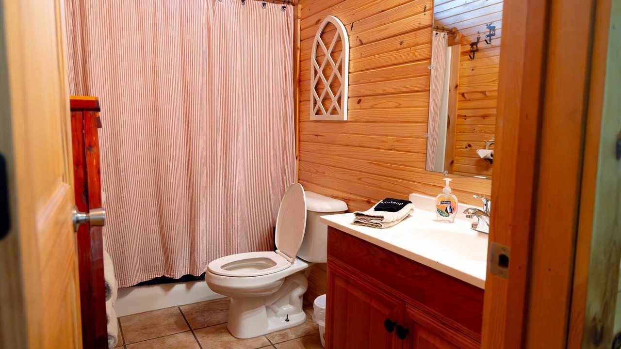Photo of Bathroom in Big Cedars