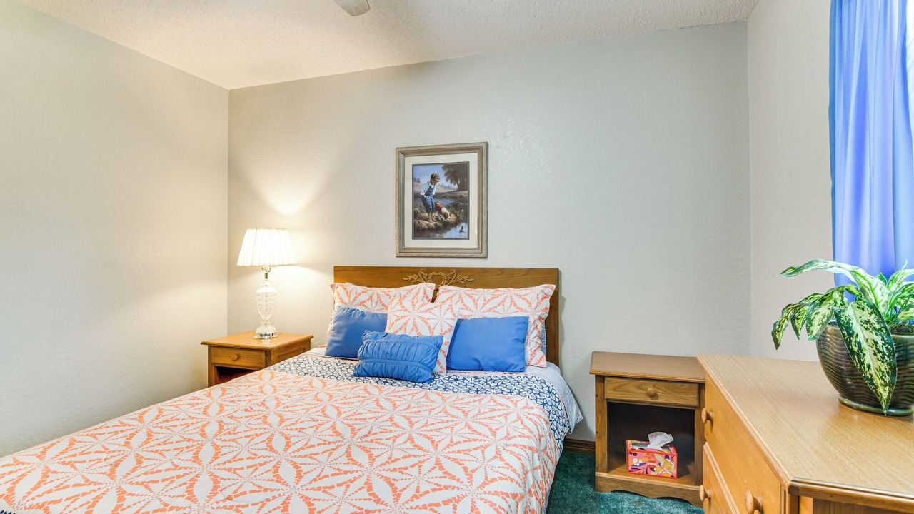 Photo of Bedroom in Branson West