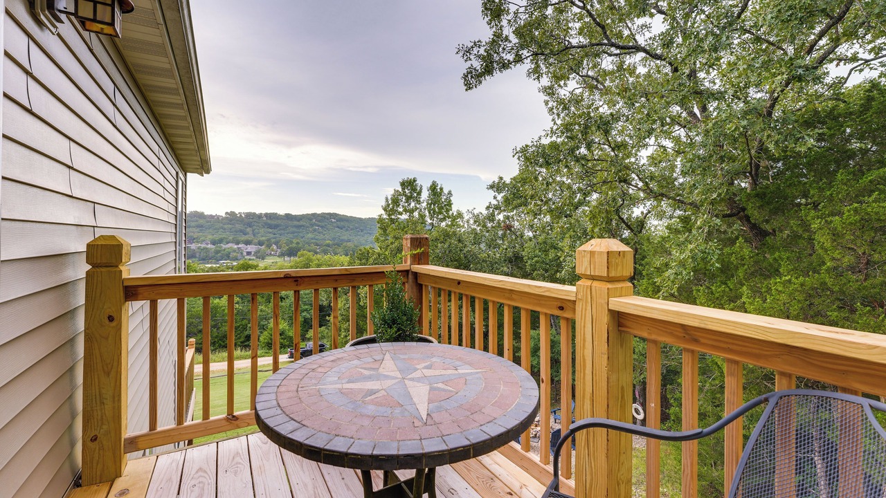 Photo of Patio Balcony in Blue Eye