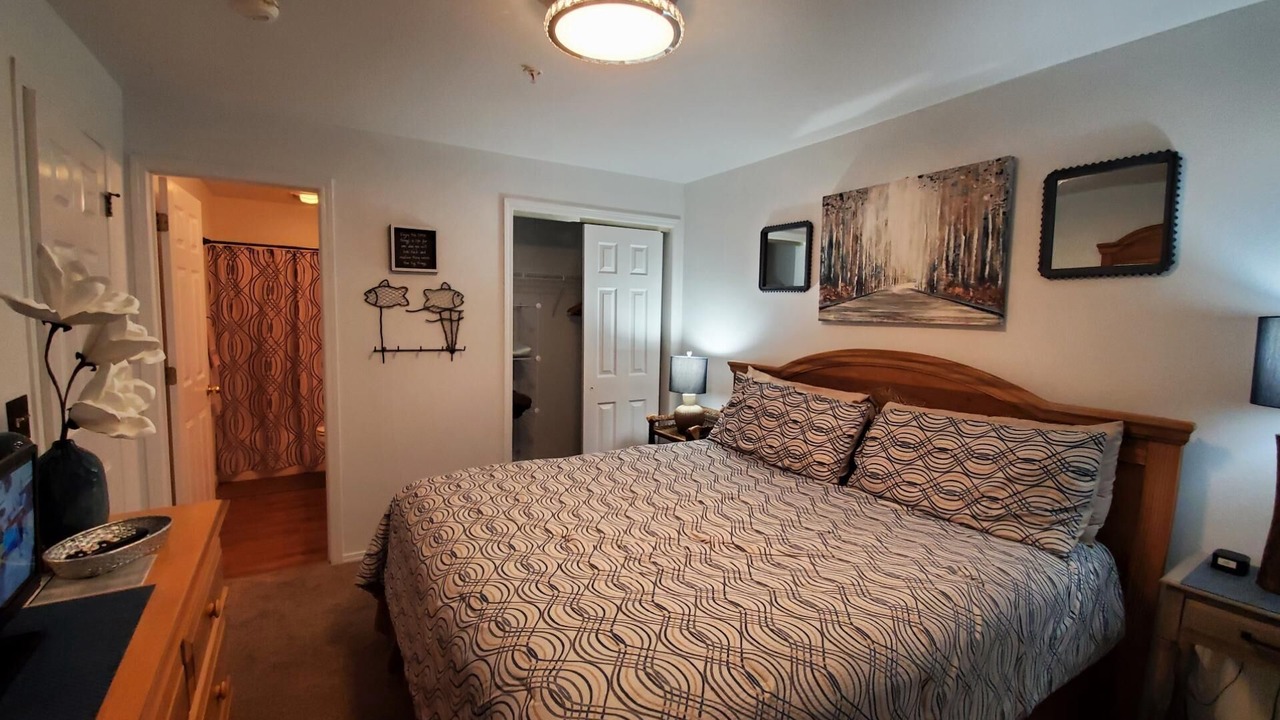Photo of Bedroom in Hollister